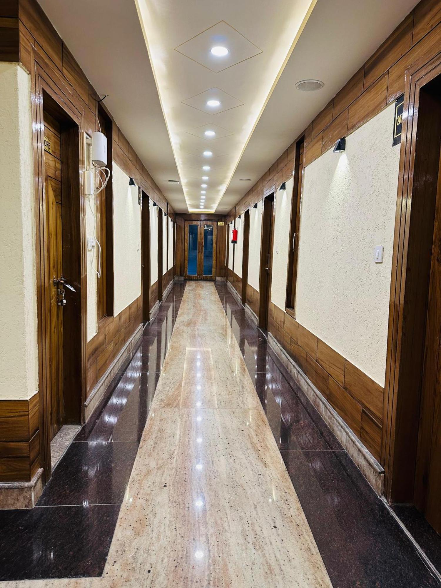 Hotel Vishranti Badrinath Exterior photo